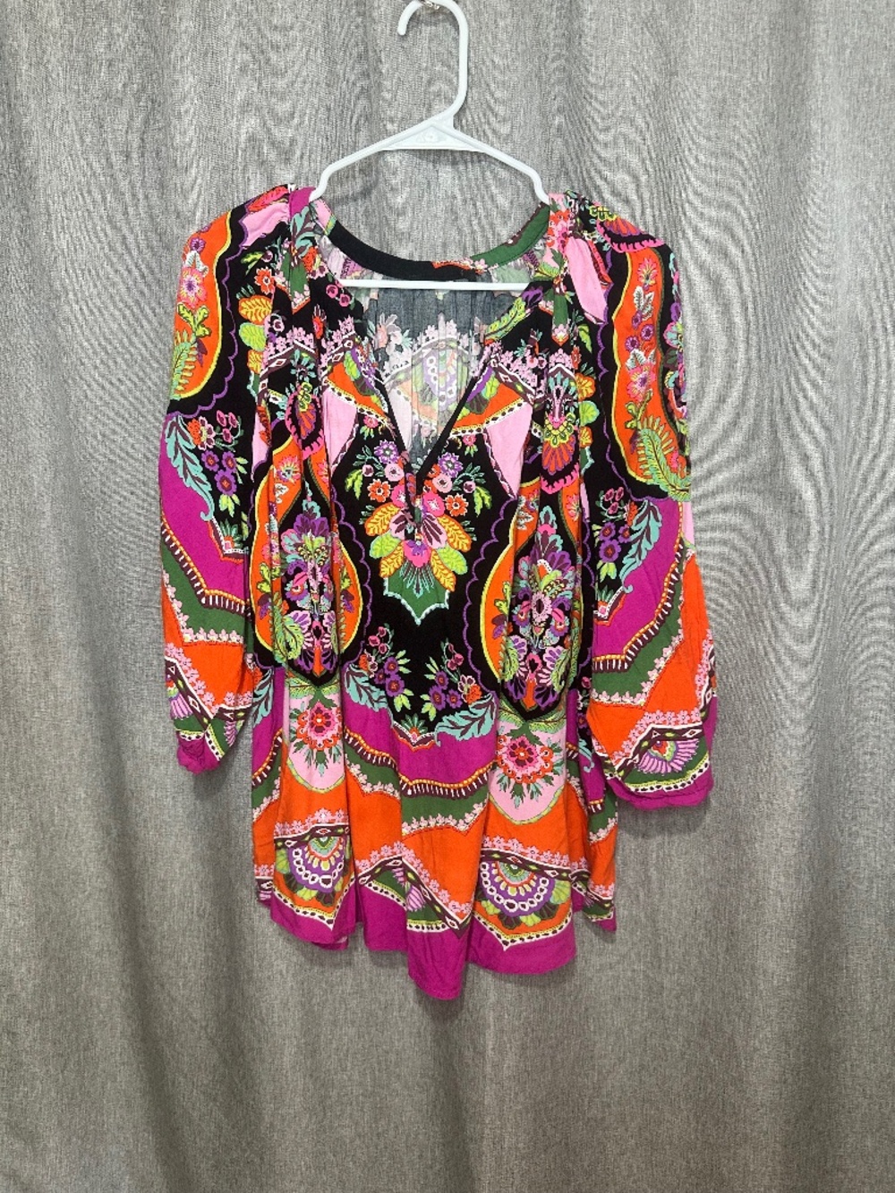 Rachel Zoe Vibrant Paisley Floral Boho Peasant Blouse Tunic Top